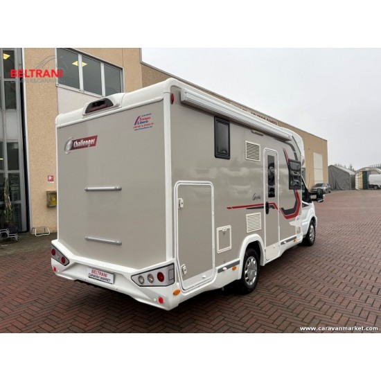 Challenger 260 Grafite Edition 2020 | Automatico